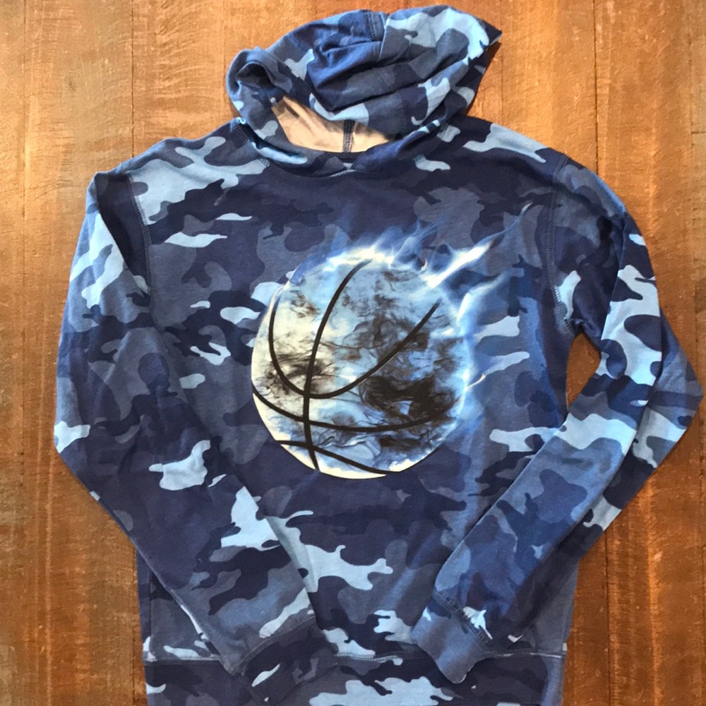 Pullover hooded long sleeve